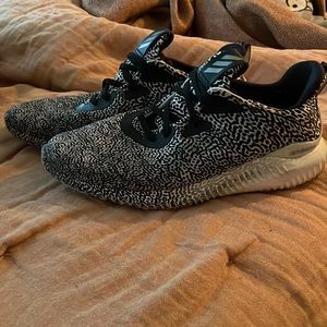 Adidas alphabounce sneakers